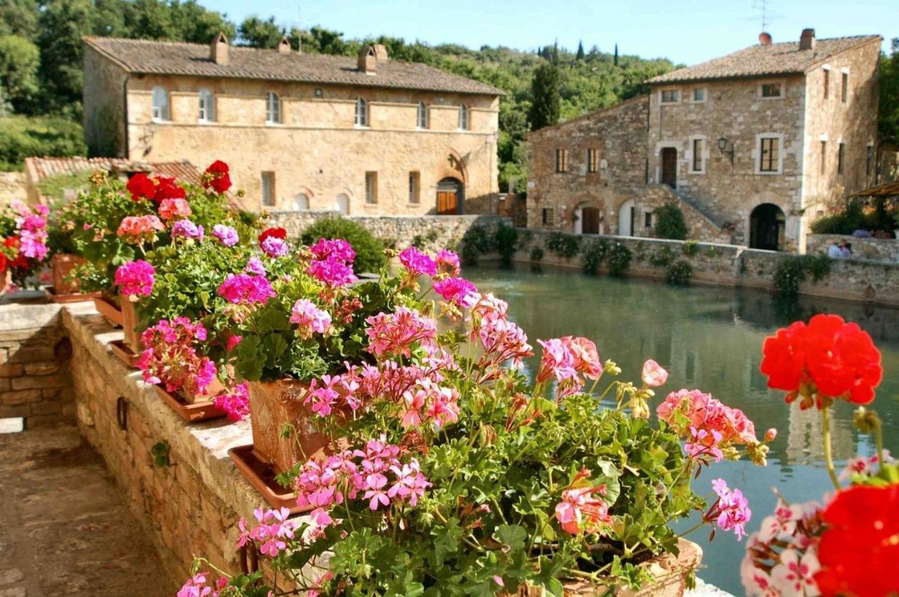 Camera La Margherita Сан-Куйрико-д'Орча Экстерьер фото